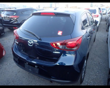 Mazda Mazda2 2021