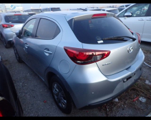 Mazda Mazda2 2021