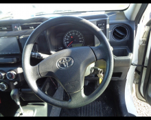 Toyota Succeed Van 2017