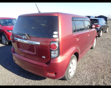 Toyota Corolla Rumion 2011