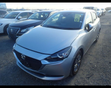 Mazda Mazda2 2021