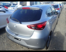 Mazda Mazda2 2021