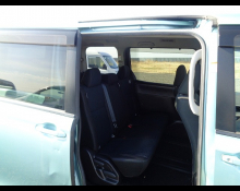 Toyota Voxy 2014