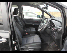 Toyota Voxy 2014