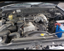 Toyota Hilux Sports Pickup 2000