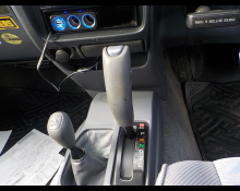 Toyota Hilux Sports Pickup 2000