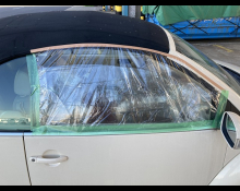 Volkswagen New Beetle 2005