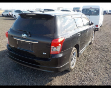 Toyota Corolla Fielder 2011