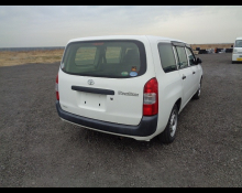 Toyota Probox Van 2017