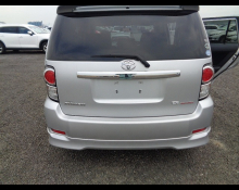 Toyota Corolla Rumion 2010