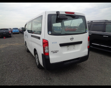 Nissan NV350 2015