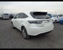 Toyota Harrier 2017