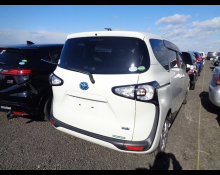 Toyota Sienta 2017