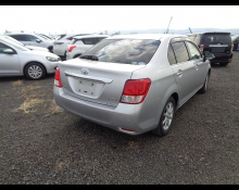 Toyota Corolla Axio 2013