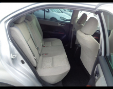 Toyota Corolla Axio 2013