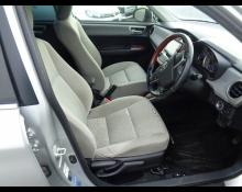 Toyota Corolla Axio 2013