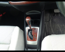 Toyota Corolla Axio 2013