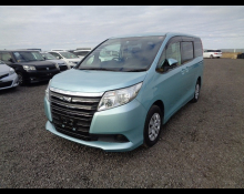 Toyota Noah 2017