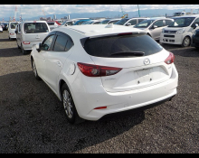Mazda Axela 2018