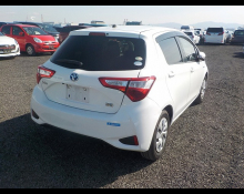 Toyota Vitz 2017