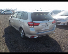 Toyota Corolla Fielder 2017