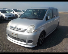 Toyota Sienta 2009