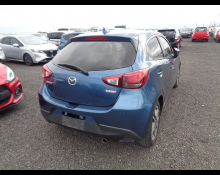 Mazda Demio 2017