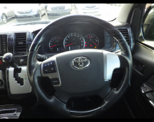 Toyota Hiace Van 2016