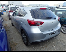 Mazda Mazda2 2021