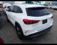 Mercedes-Benz GLA-class 2020