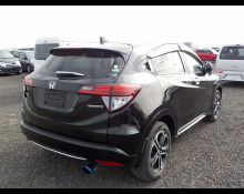 Honda Vezel 2015