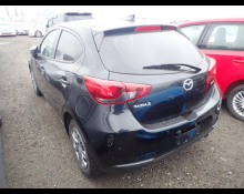 Mazda Mazda2 2019
