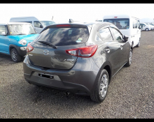 Mazda Demio 2017
