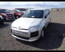 Toyota Probox Van 2017