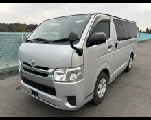 Toyota Regius Van 2019