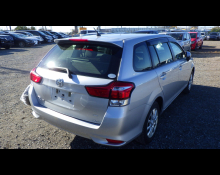 Toyota Corolla Fielder 2016