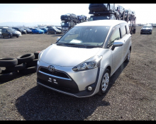 Toyota Sienta 2017