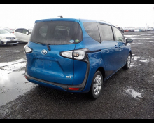 Toyota Sienta 2017