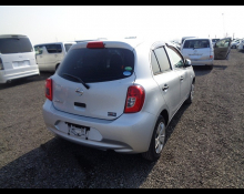 Nissan March 2017