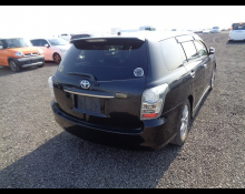 Toyota Corolla Fielder 2011