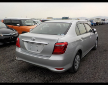 Toyota Corolla Axio 2017