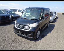 Nissan Dayz Roox 2017