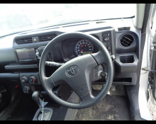 Toyota Succeed Van 2017