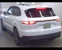 Porsche Cayenne 2022