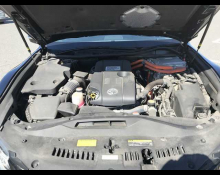 Toyota Crown Hybrid 2015