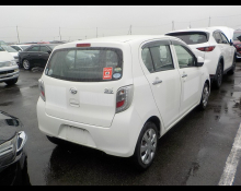 Daihatsu Mira e:S 2017