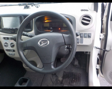 Daihatsu Mira e:S 2017