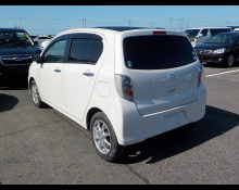 Daihatsu Mira e:S 2017