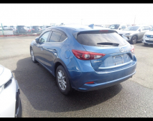 Mazda Axela Sports 2017