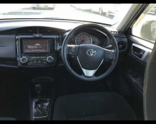 Toyota Corolla Axio 2016